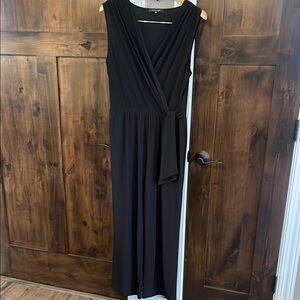 Black Sleeveless jumpsuit
